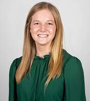 2021 Outstanding Freshman Hannah Sapp Hannah Sapp