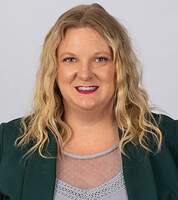 2021 Outstanding Senior Mandy Kunz Mandy Kunz