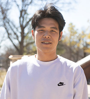 Quan Yan